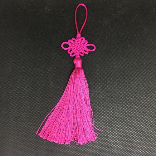 Infinity knot suspension pink (2)